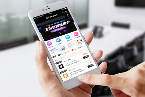 ���ױ����������С����